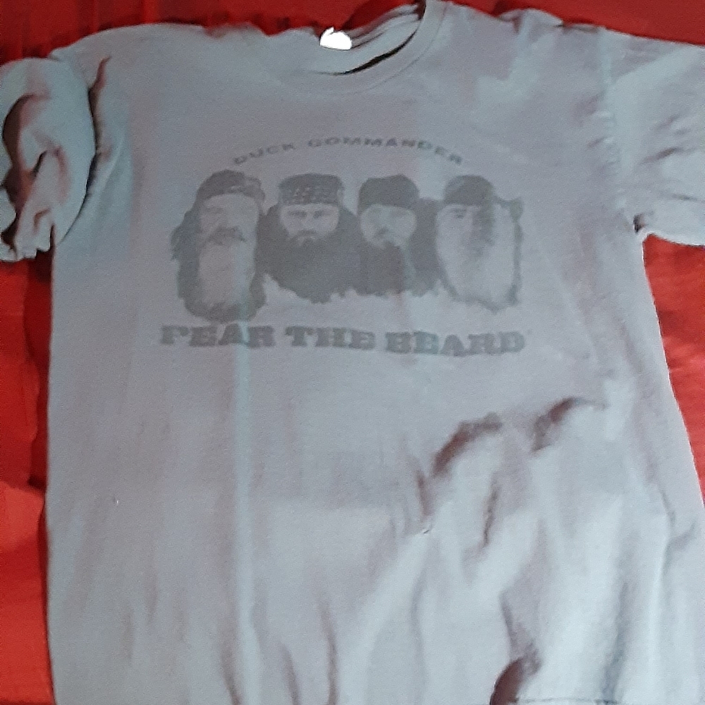 Graphic tee